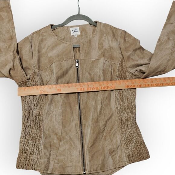 Luii Beige Faux Leather Jacket Size Large - Picture 7 of 10